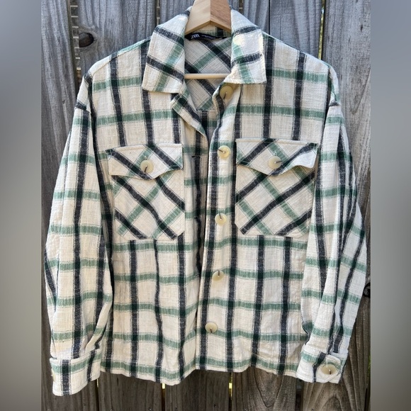 Zara: Plaid Shacket: Size XS - Picture 9 of 10